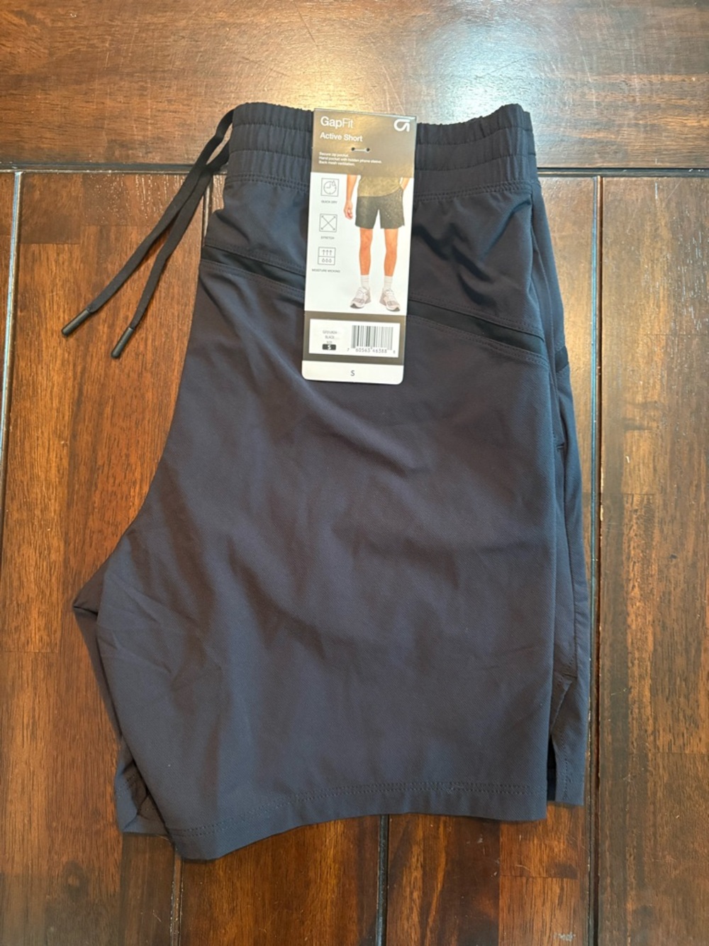 GapFit Black Active Short, Men’s Small NWT